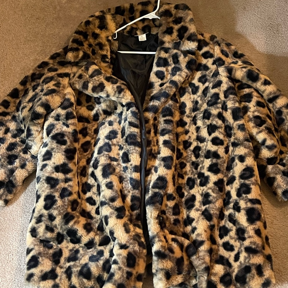 Cheetah print faux fur coat